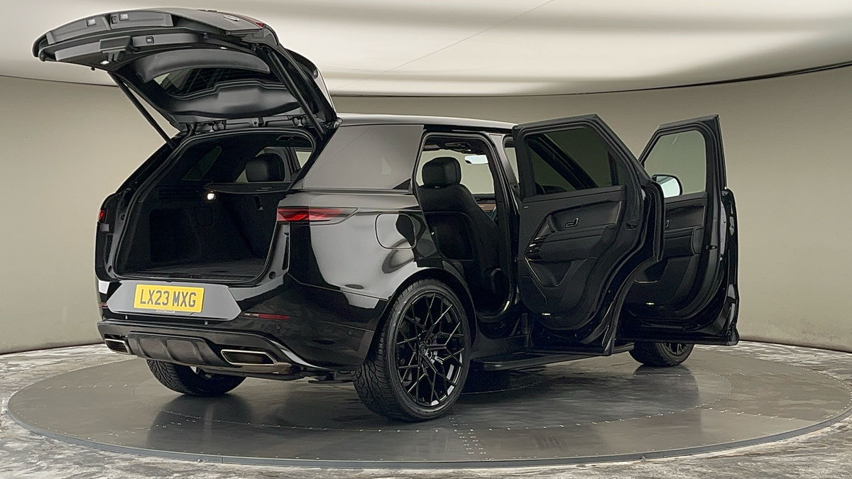 More views of Land Rover Range Rover Sport