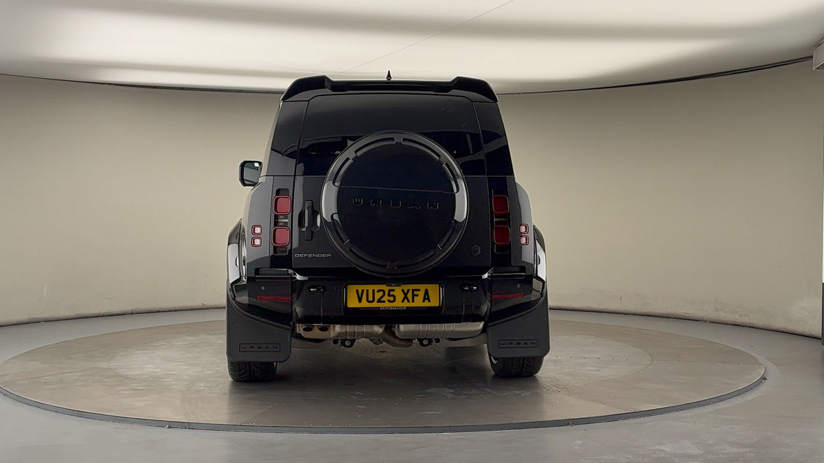More views of Land Rover Defender 90