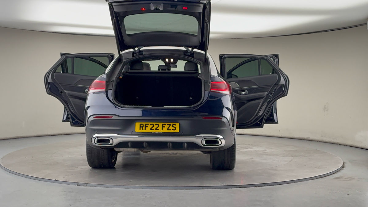 More views of Mercedes-Benz GLE