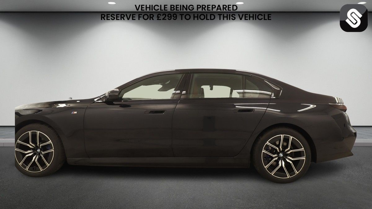 BMW i7 Image 6