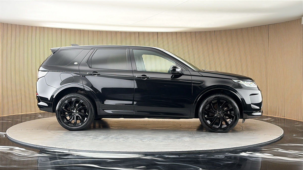 More views of Land Rover Discovery Sport