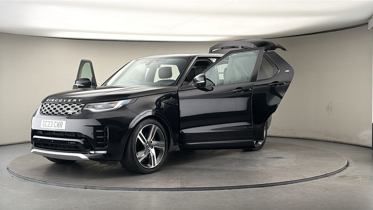 More views of Land Rover Discovery