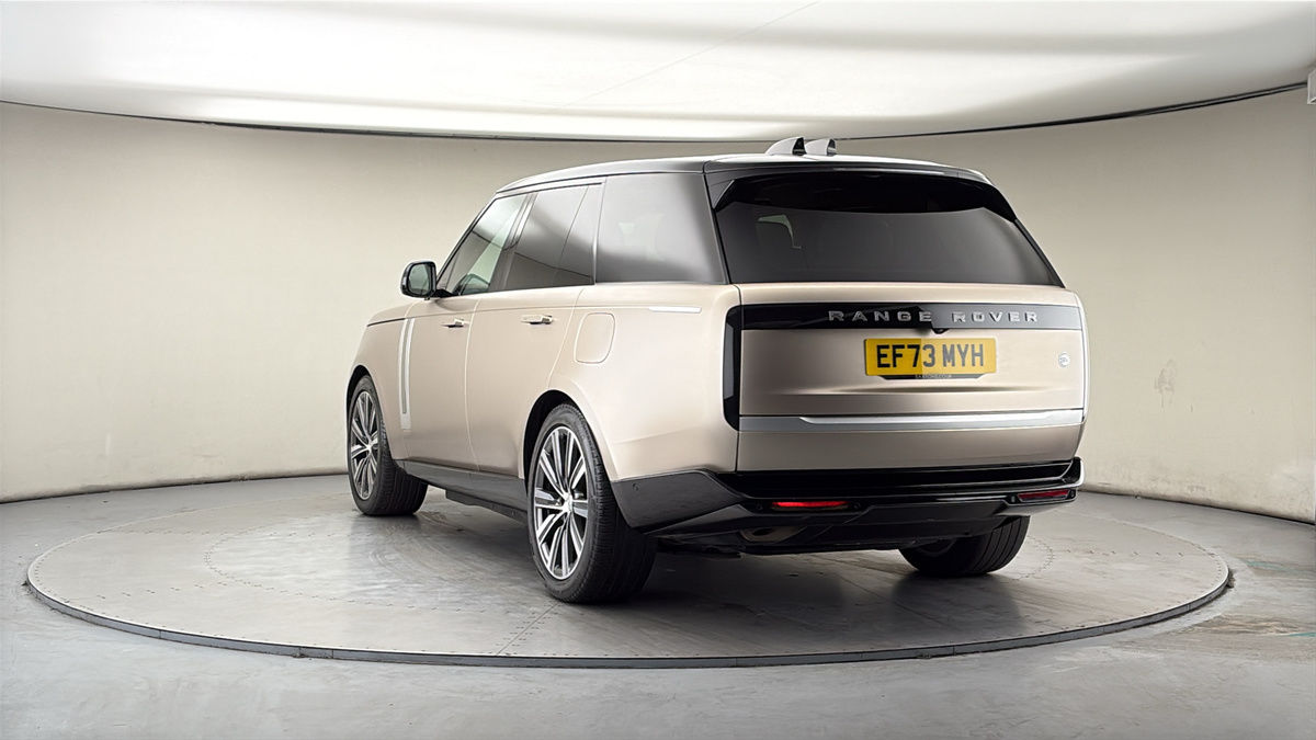 More views of Land Rover Range Rover