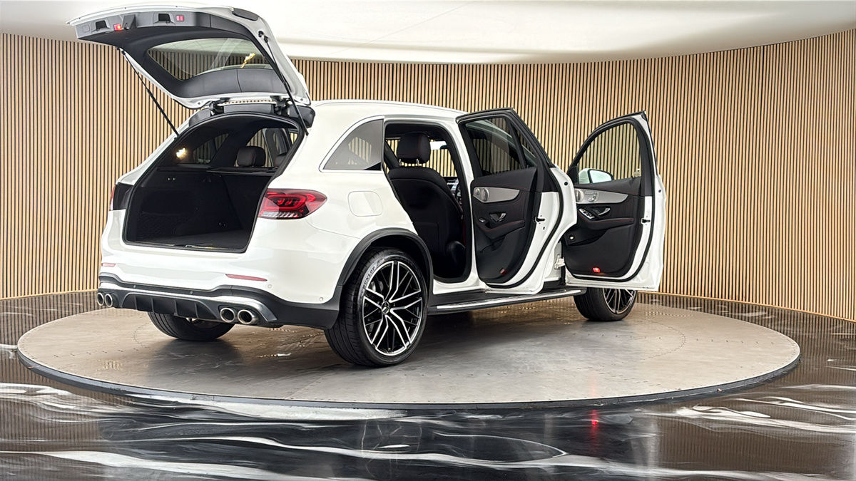 More views of Mercedes-Benz GLC
