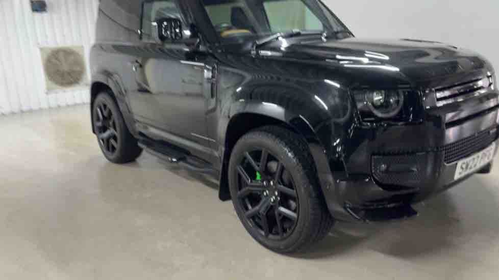 More views of Land Rover Defender 90