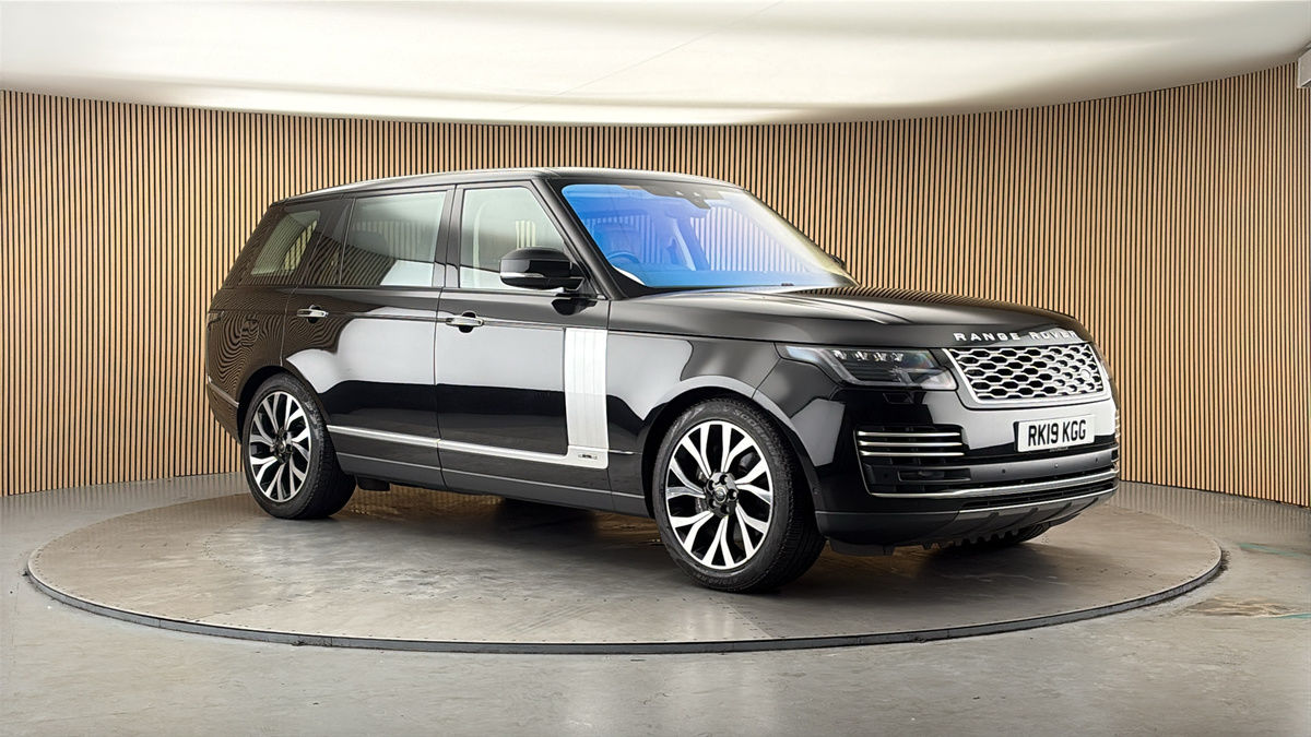 More views of Land Rover Range Rover