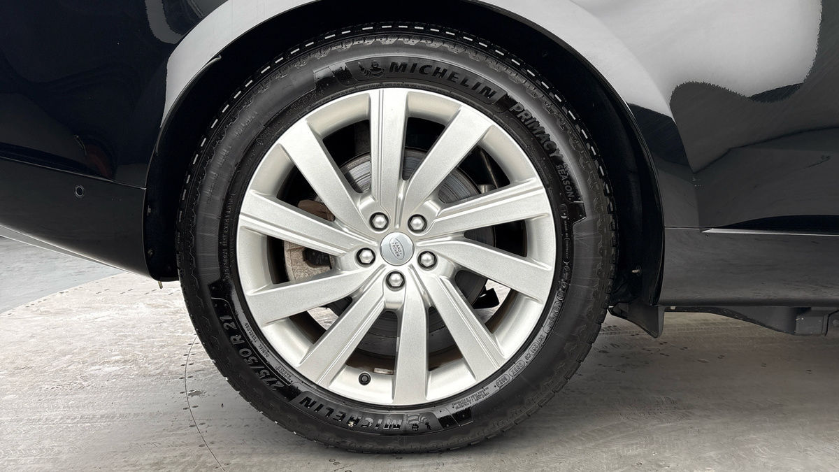 Land Rover Range Rover Image 10