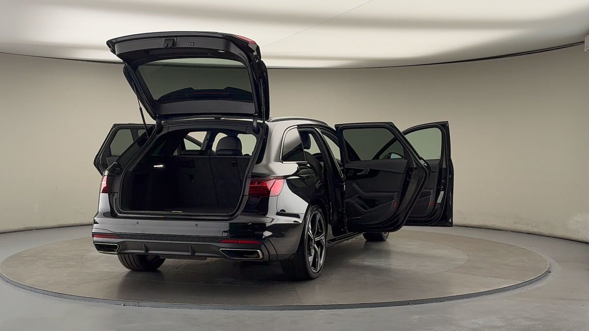More views of Audi A4 Avant
