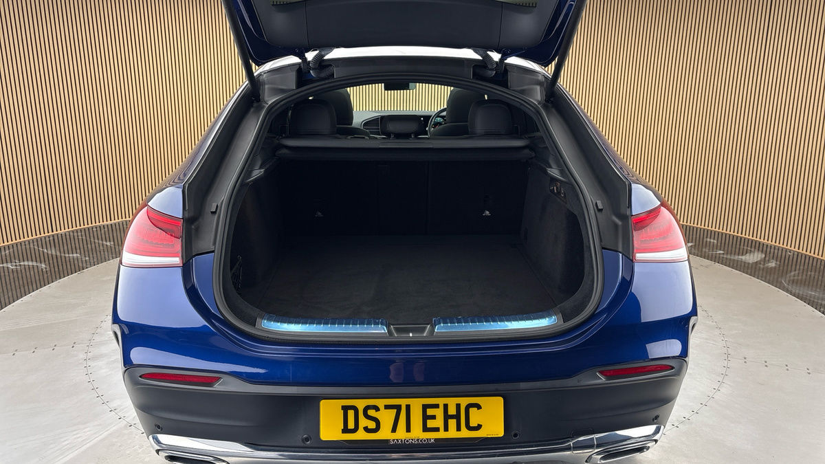 Mercedes-Benz GLE Image 11