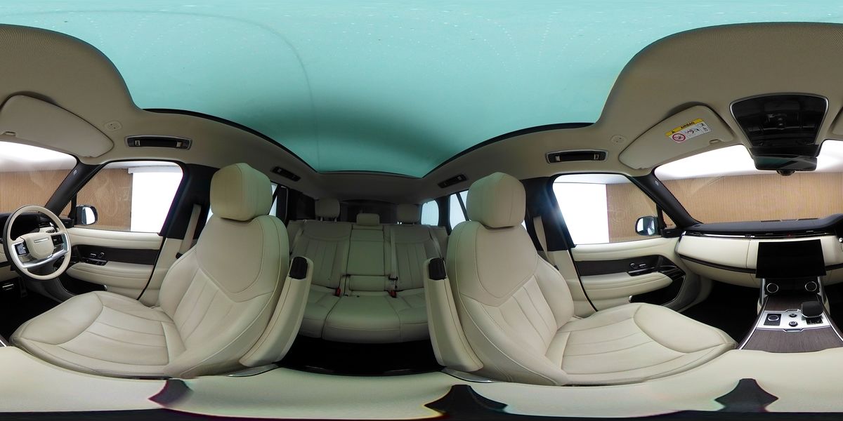 More views of Land Rover Range Rover