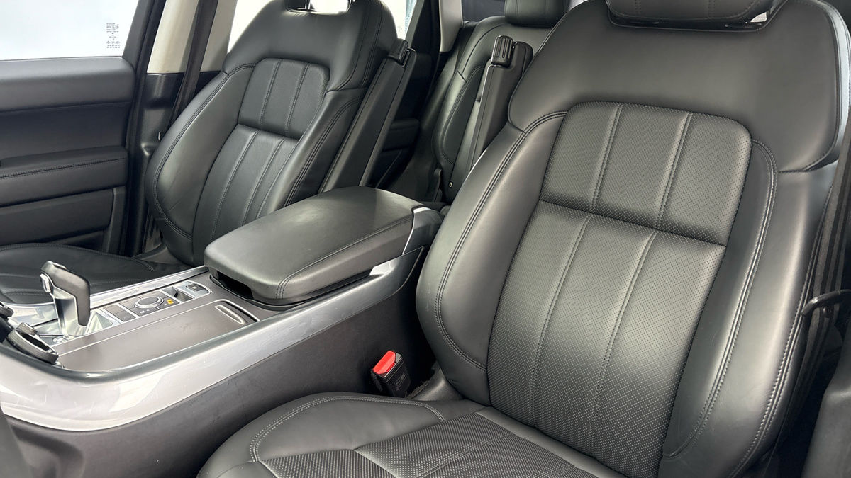 Land Rover Range Rover Sport Image 7