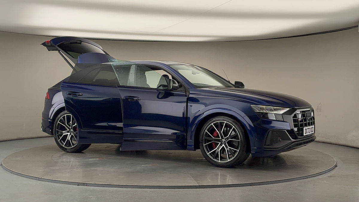 More views of Audi SQ8