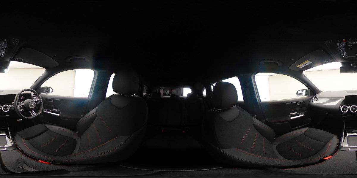 More views of Mercedes-Benz GLA