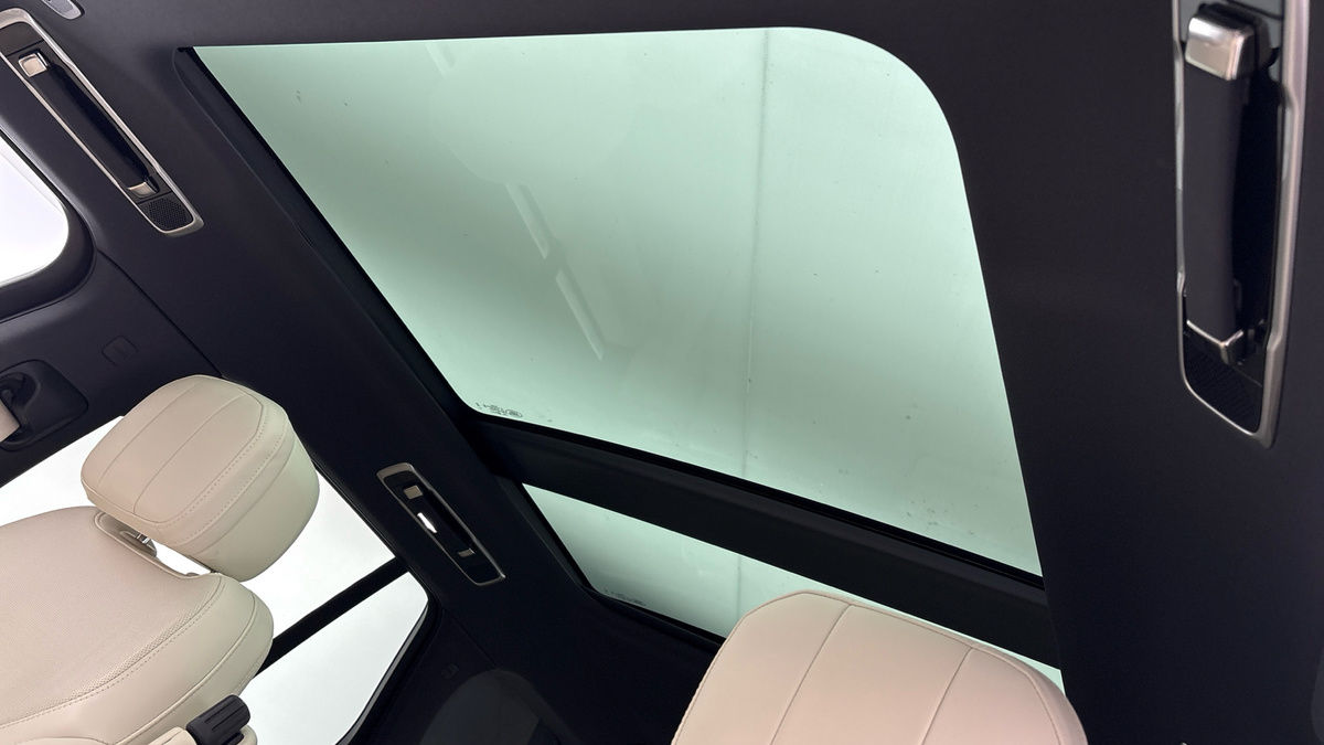 Land Rover Range Rover Image 6