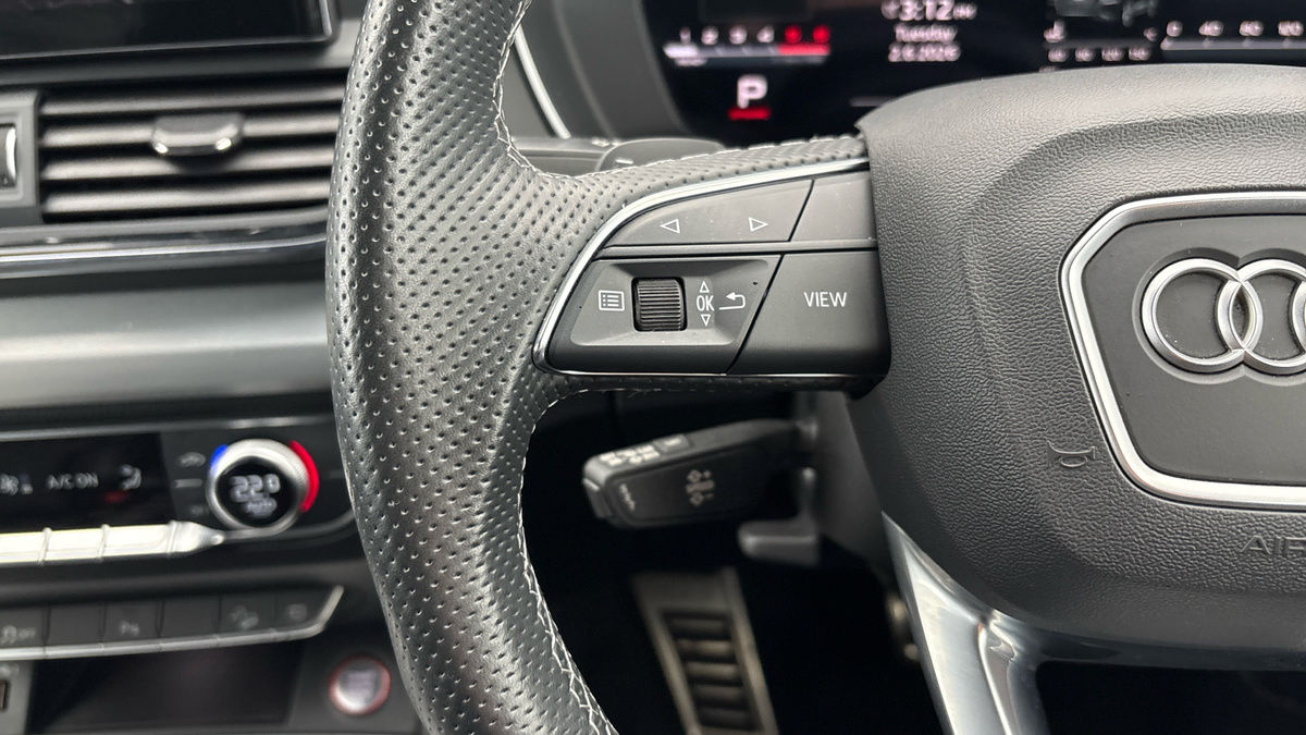 Audi SQ5 Image 13