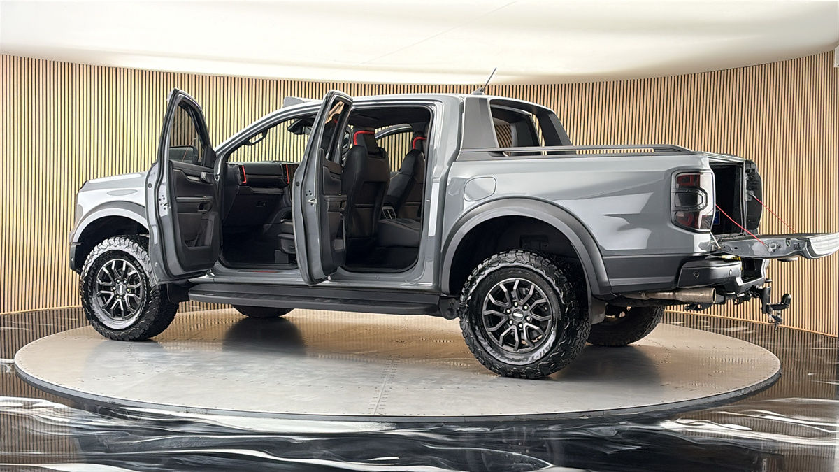 More views of Ford Ranger