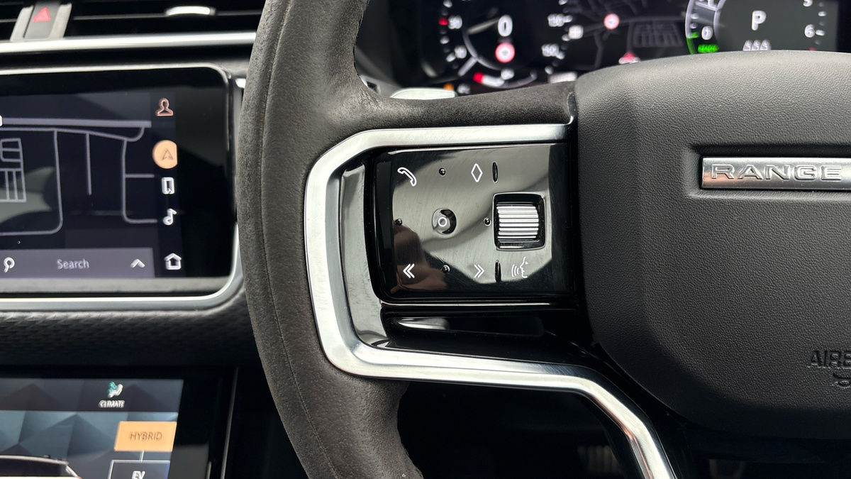 Land Rover Range Rover Velar Image 13