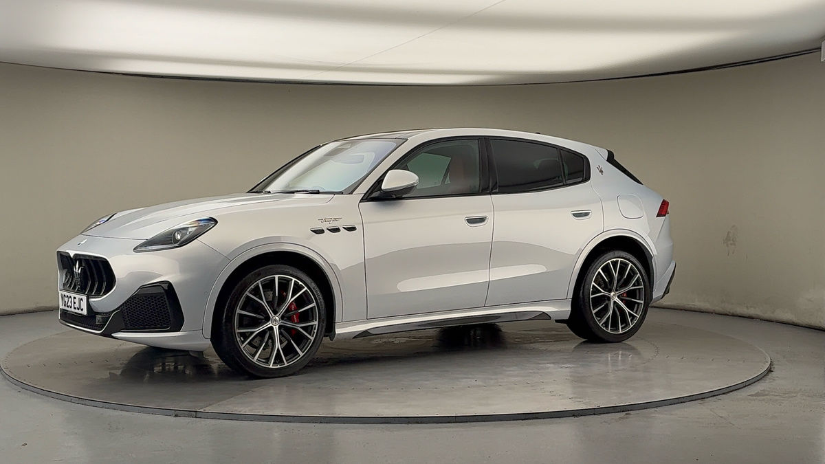 More views of Maserati Grecale