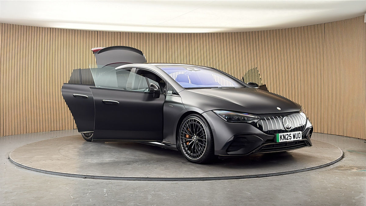More views of Mercedes-Benz EQE