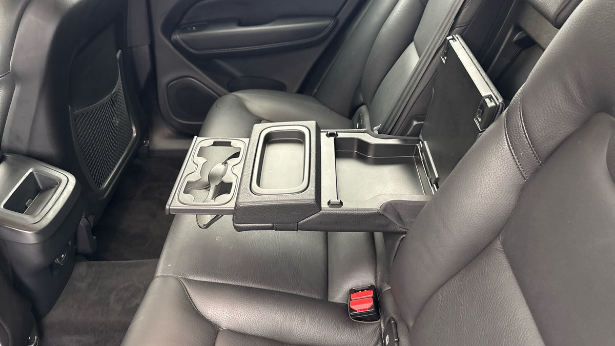 Volvo XC60 Image 9