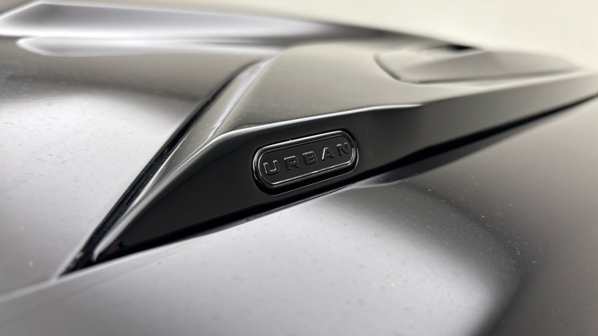 Land Rover Defender 110 Urban Image 27