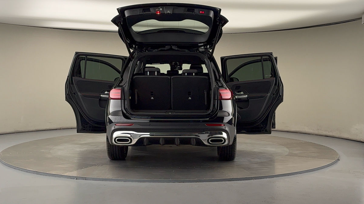 More views of Mercedes-Benz GLB