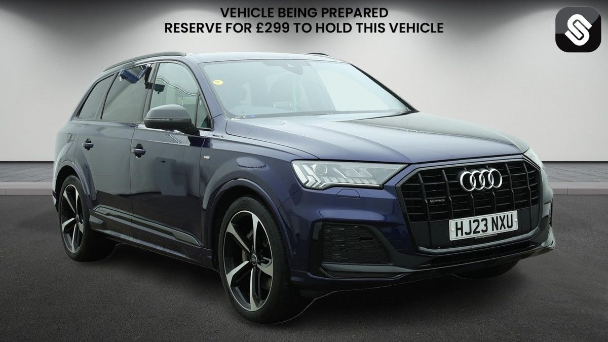 Audi Q7 Sticky Header Image