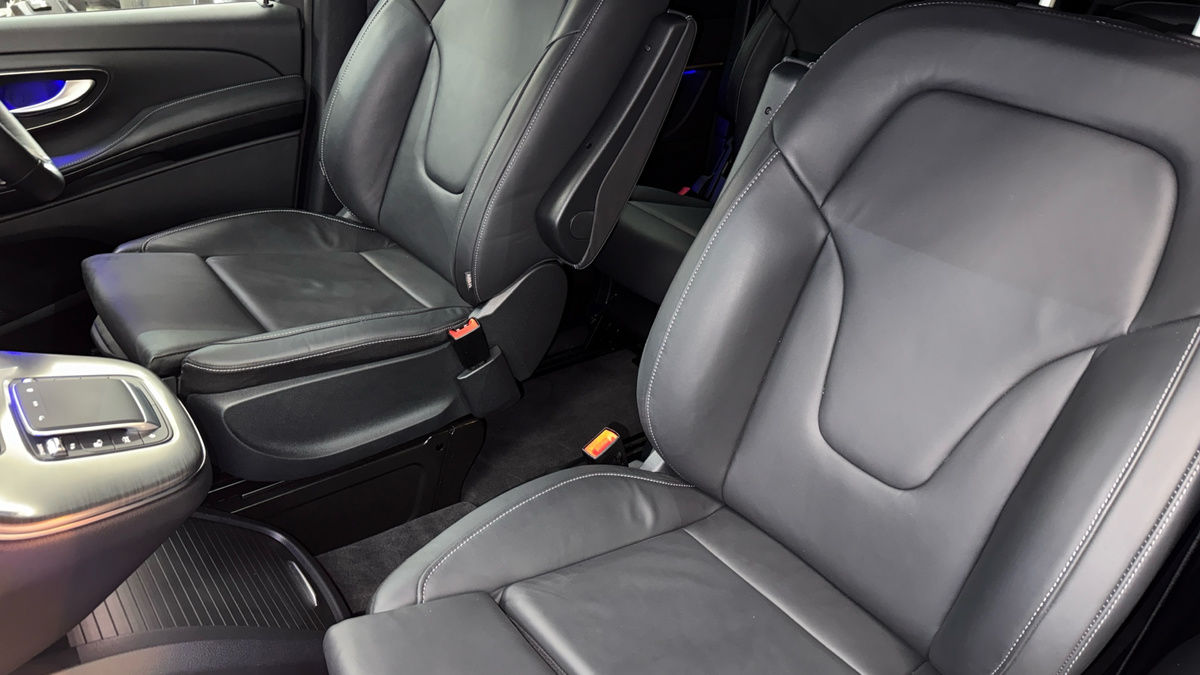 Mercedes-Benz V Class Image 6