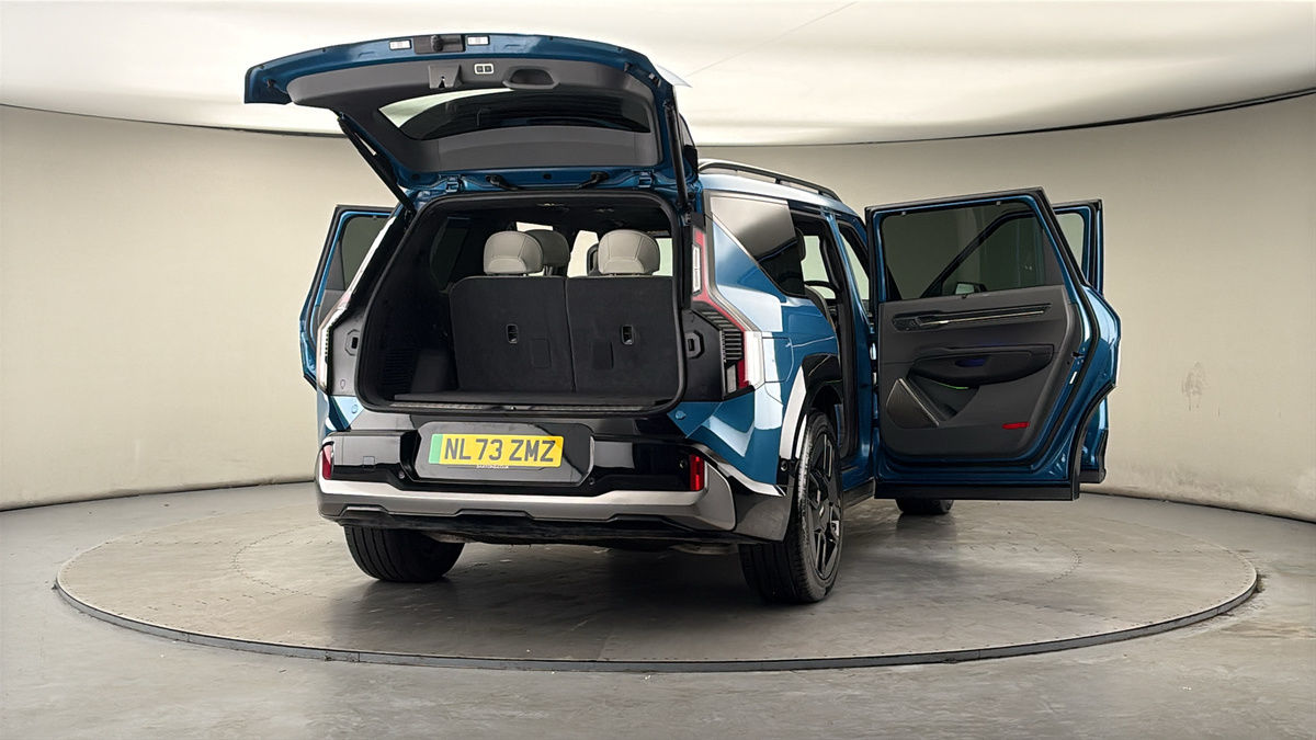 More views of Kia EV9