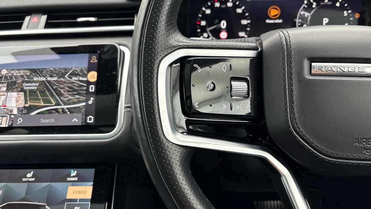 Land Rover Range Rover Velar Image 13