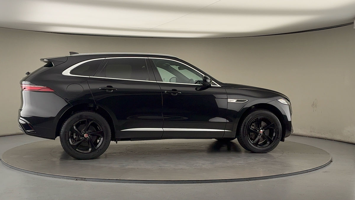 More views of Jaguar F-PACE