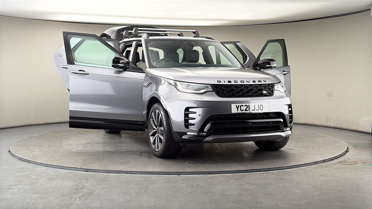 More views of Land Rover Discovery