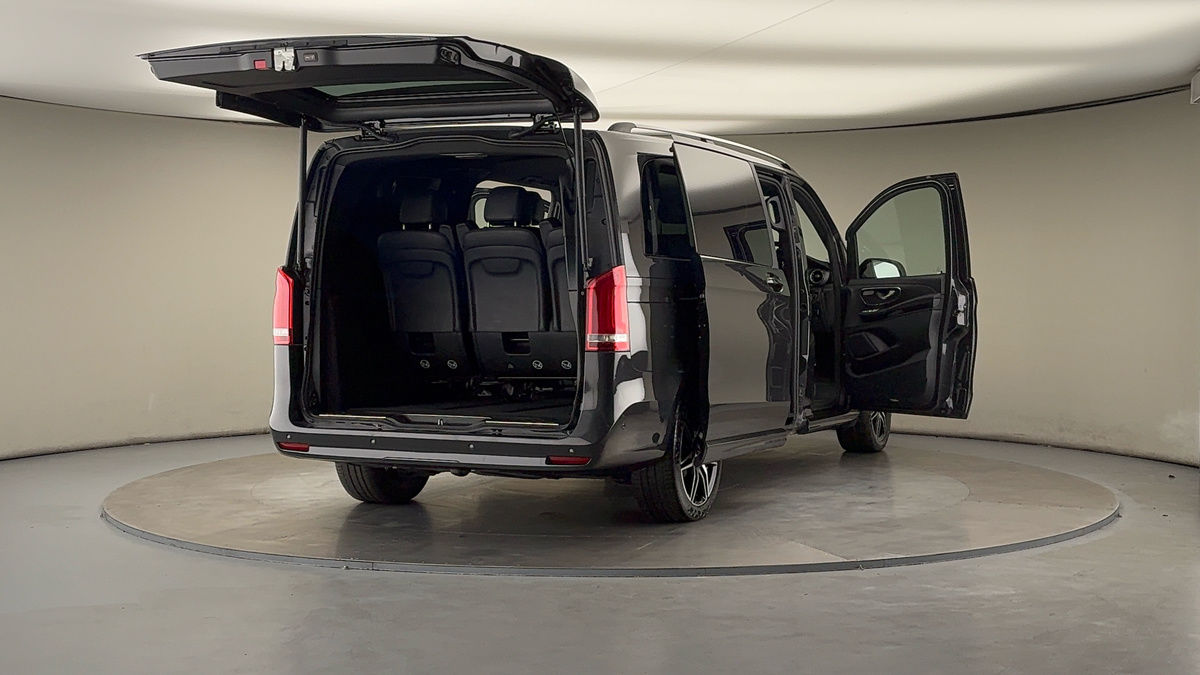 More views of Mercedes-Benz V Class