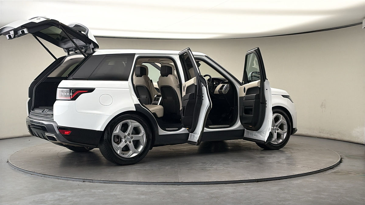 More views of Land Rover Range Rover Sport