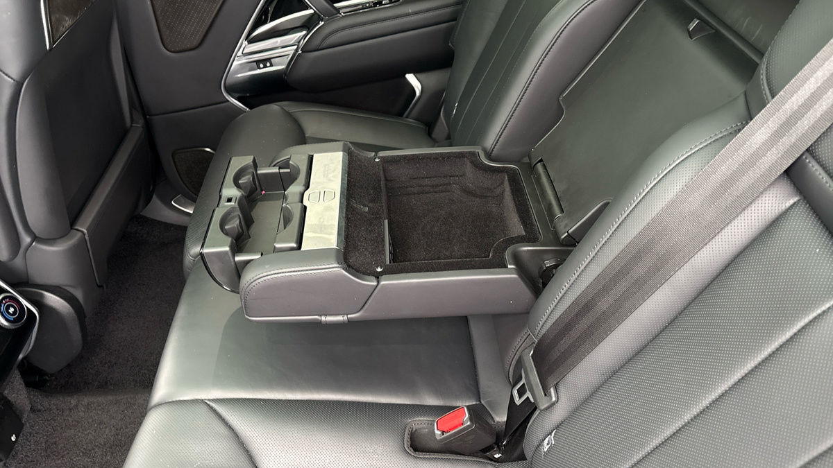 Land Rover Range Rover Image 9