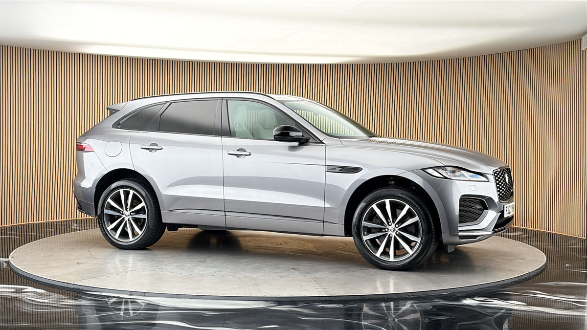More views of Jaguar F-PACE
