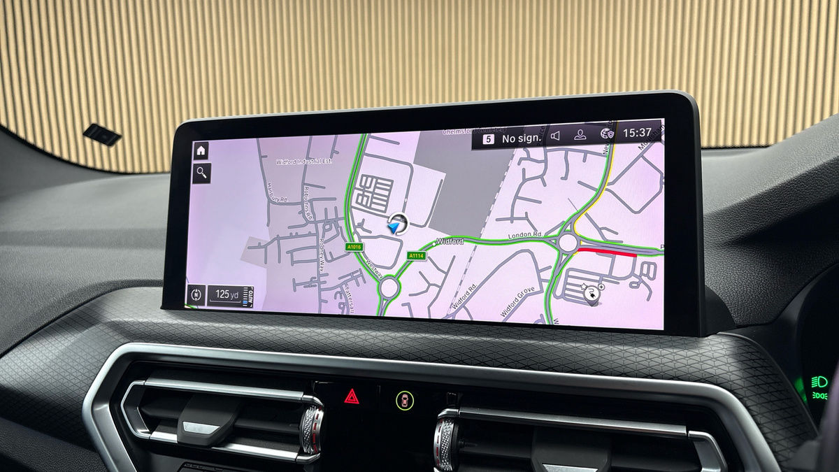 BMW X3 Image 17