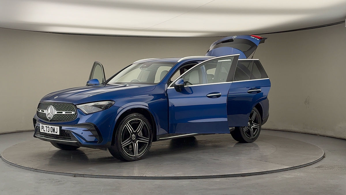 Mercedes-Benz GLC Image 22