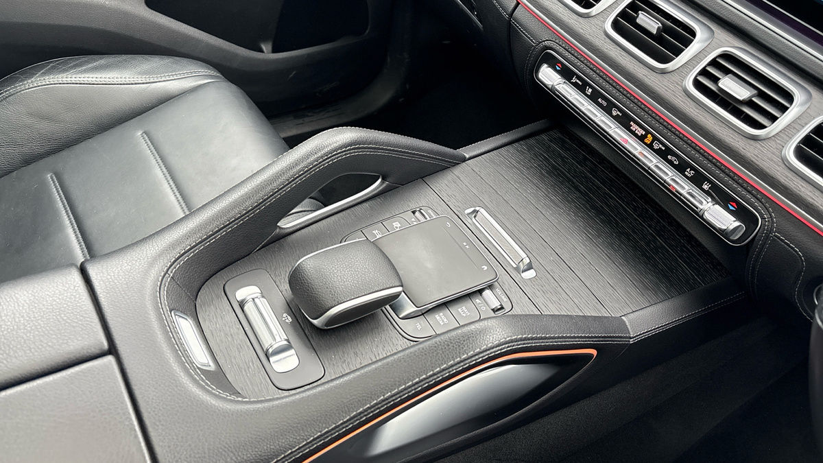 Mercedes-Benz GLE Image 18