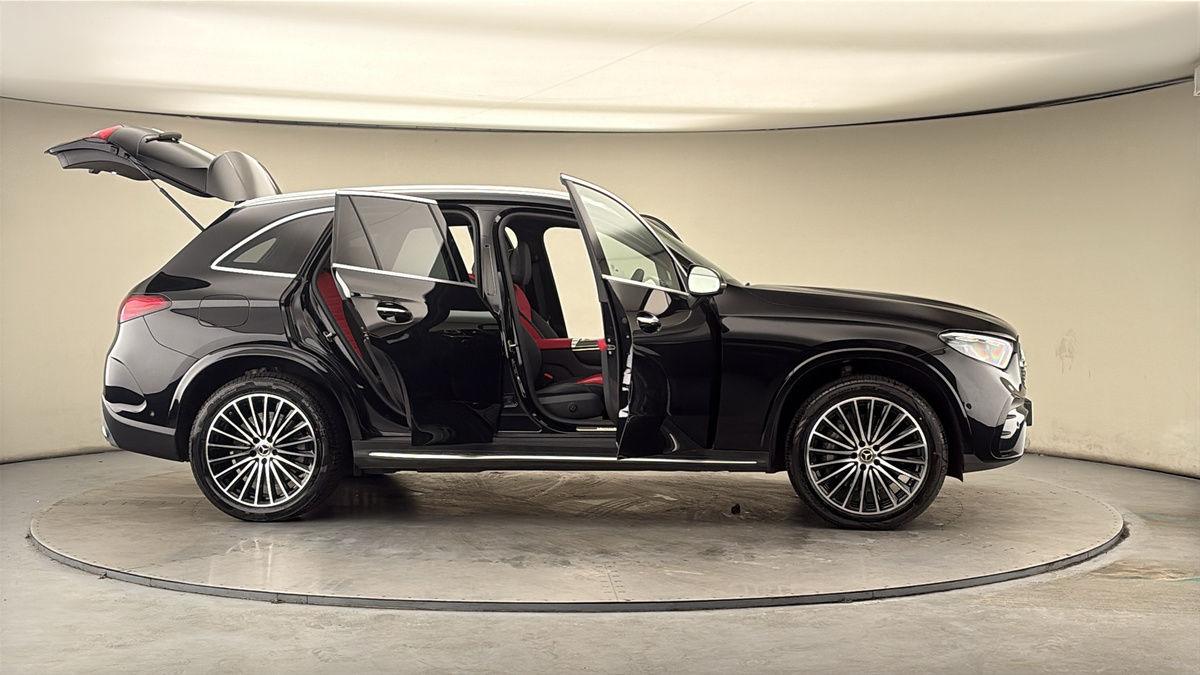 More views of Mercedes-Benz GLC