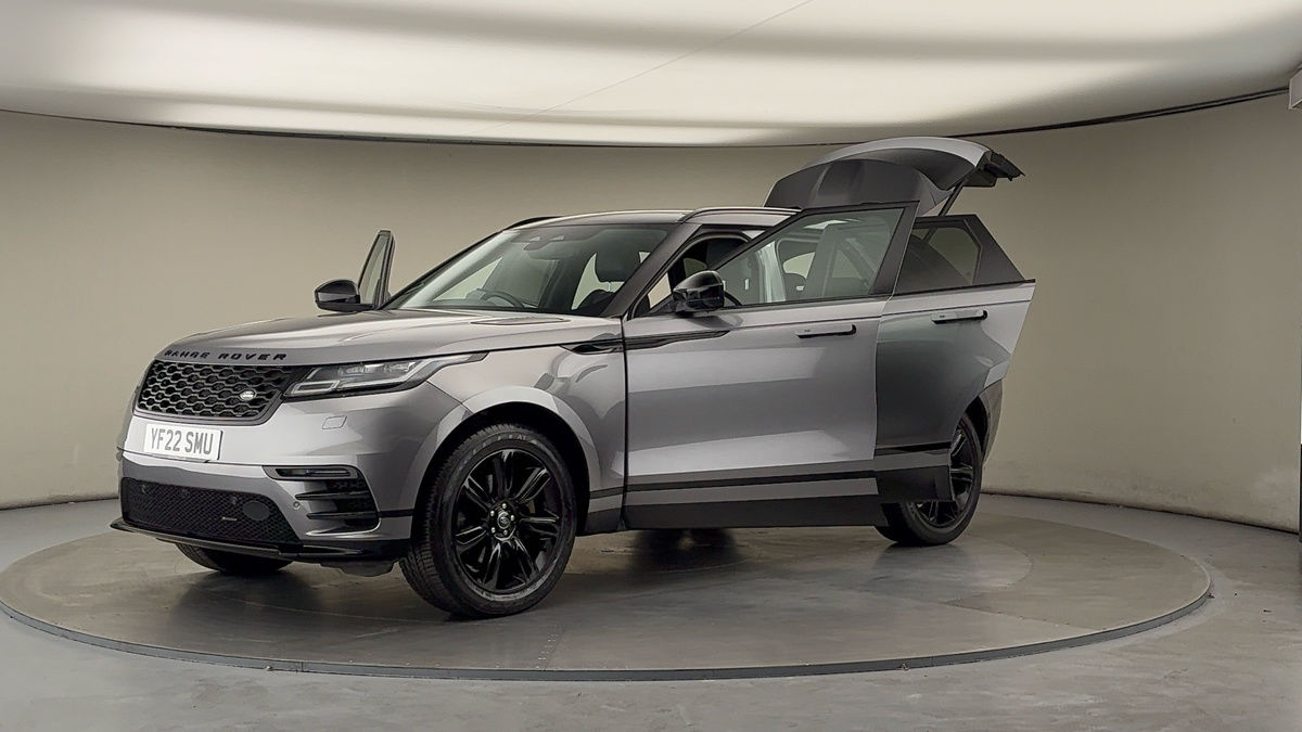 Land Rover Range Rover Velar Image 28