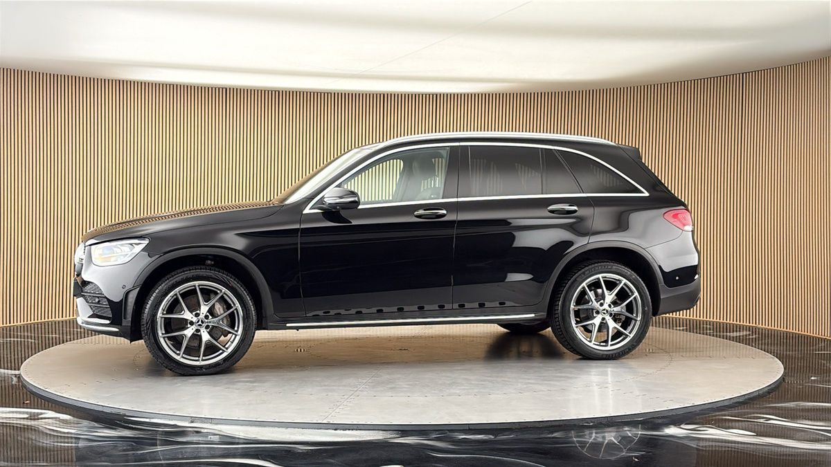 More views of Mercedes-Benz GLC