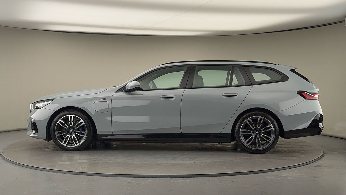 More views of BMW 5 Series