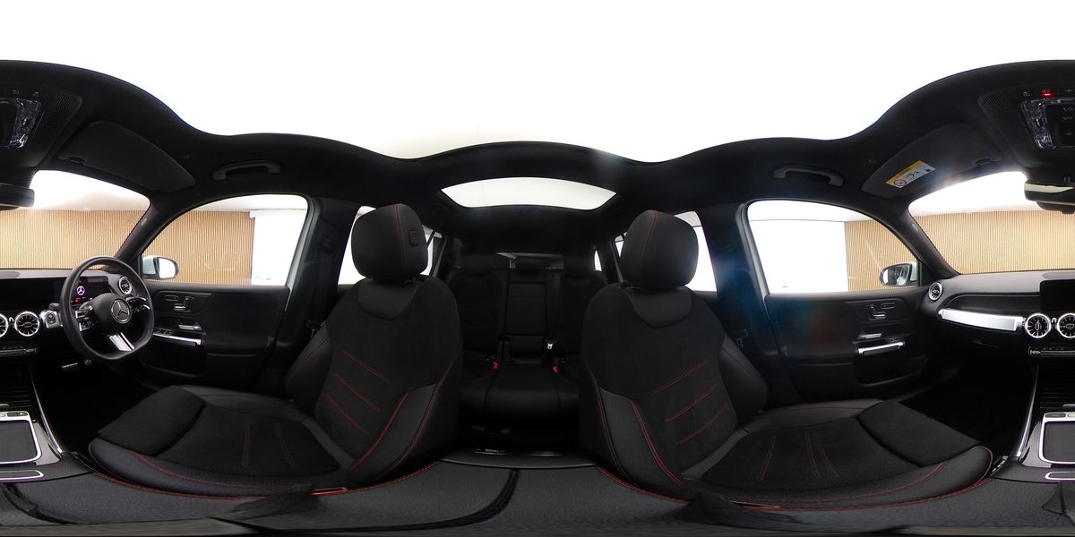 More views of Mercedes-Benz GLB