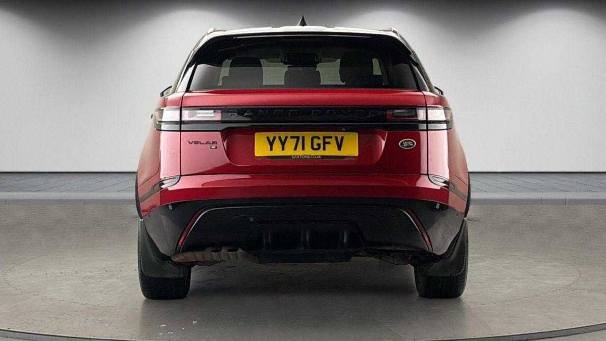 Land Rover Range Rover Velar Image 4