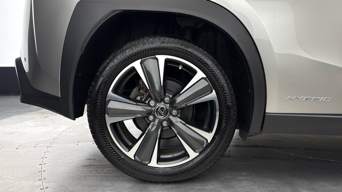 Lexus UX Image 10