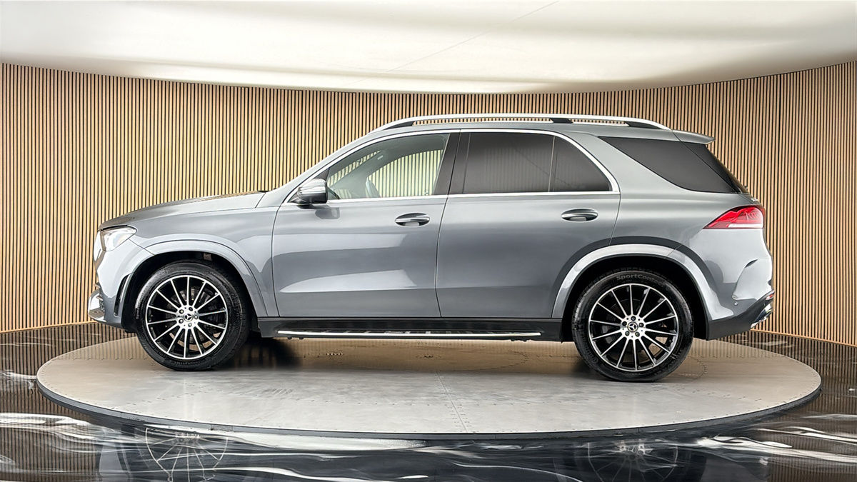 More views of Mercedes-Benz GLE