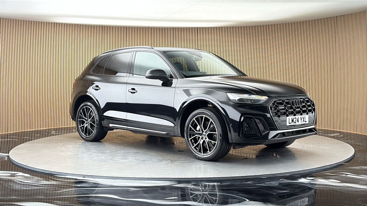 More views of Audi Q5