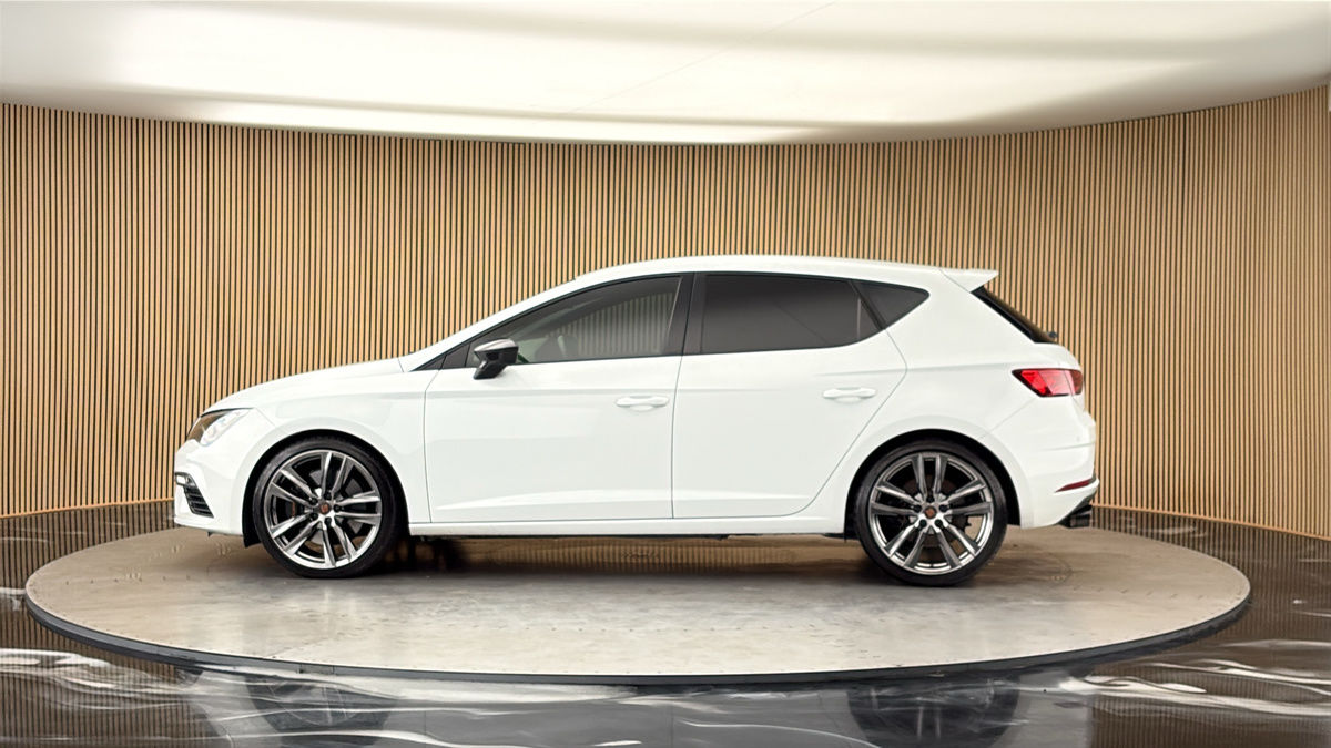 More views of SEAT Leon