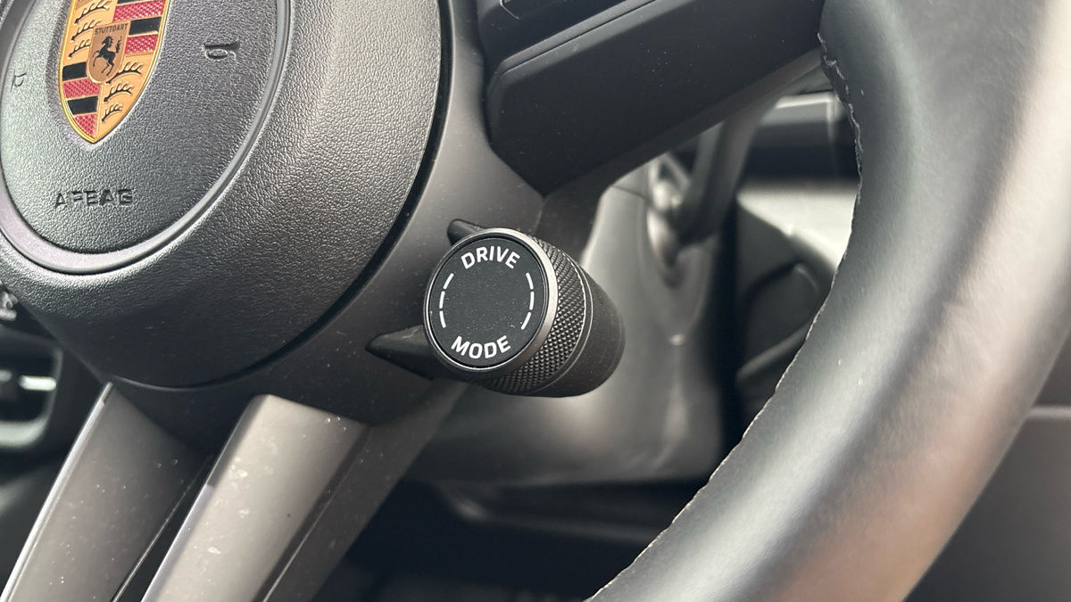 Porsche Macan Image 26
